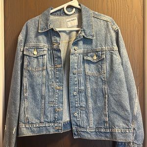 Jean Jacket distressed look